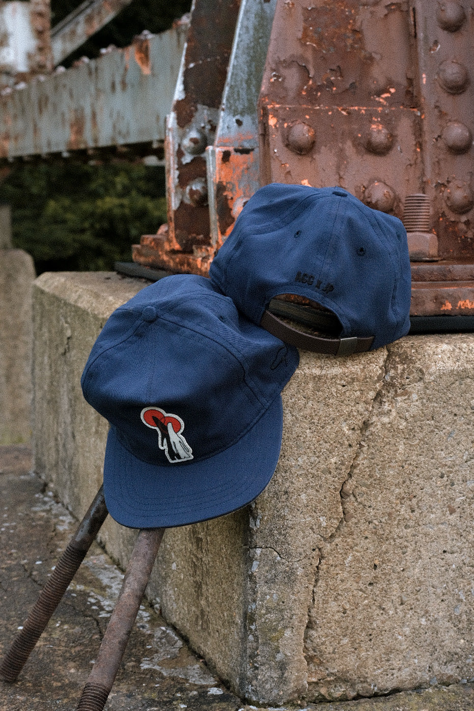 GQ3254◇WEST RIDE / THE AMPAL CREATIVE : CATEYES Snapback – The Ampal Creative